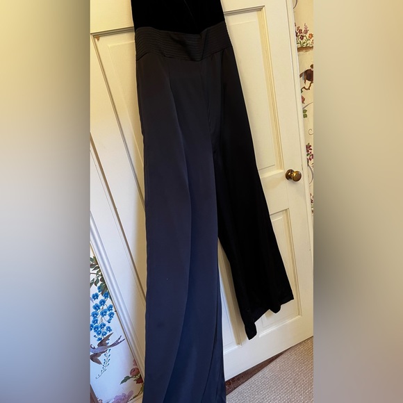 Jill Stuart Jumpsuit Size 10, Satin and Velvet and in Excellent cond. - Picture 4 of 5